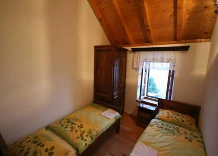 Holiday Getaway Caric